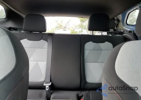 2024 Chevrolet Trax 1Rs z USA, uszkodzony, nr VIN KL77LGE27RC093455